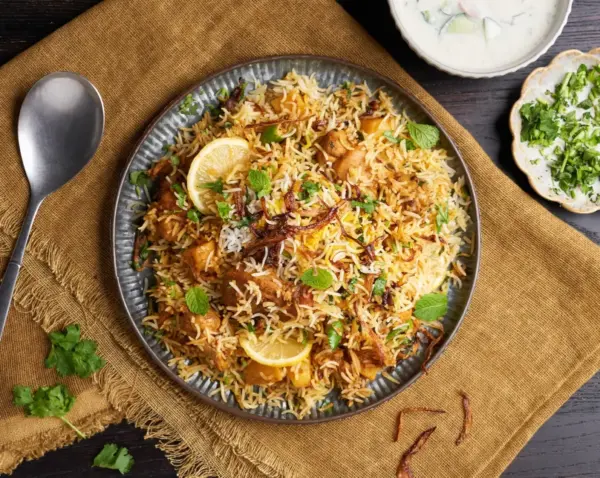 Chicken Biryani With Raita